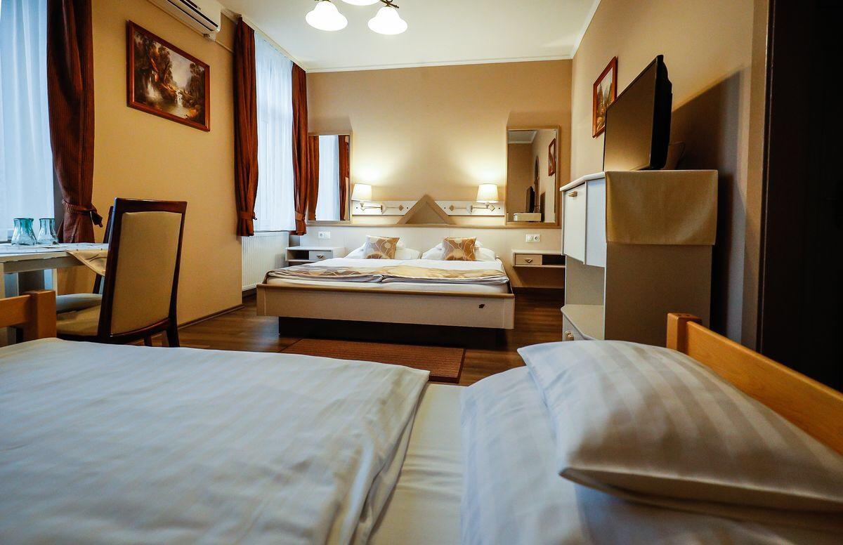 Bed and Breakfast Gozmalom Etterem Es Panzio Körmend Zewnętrze zdjęcie