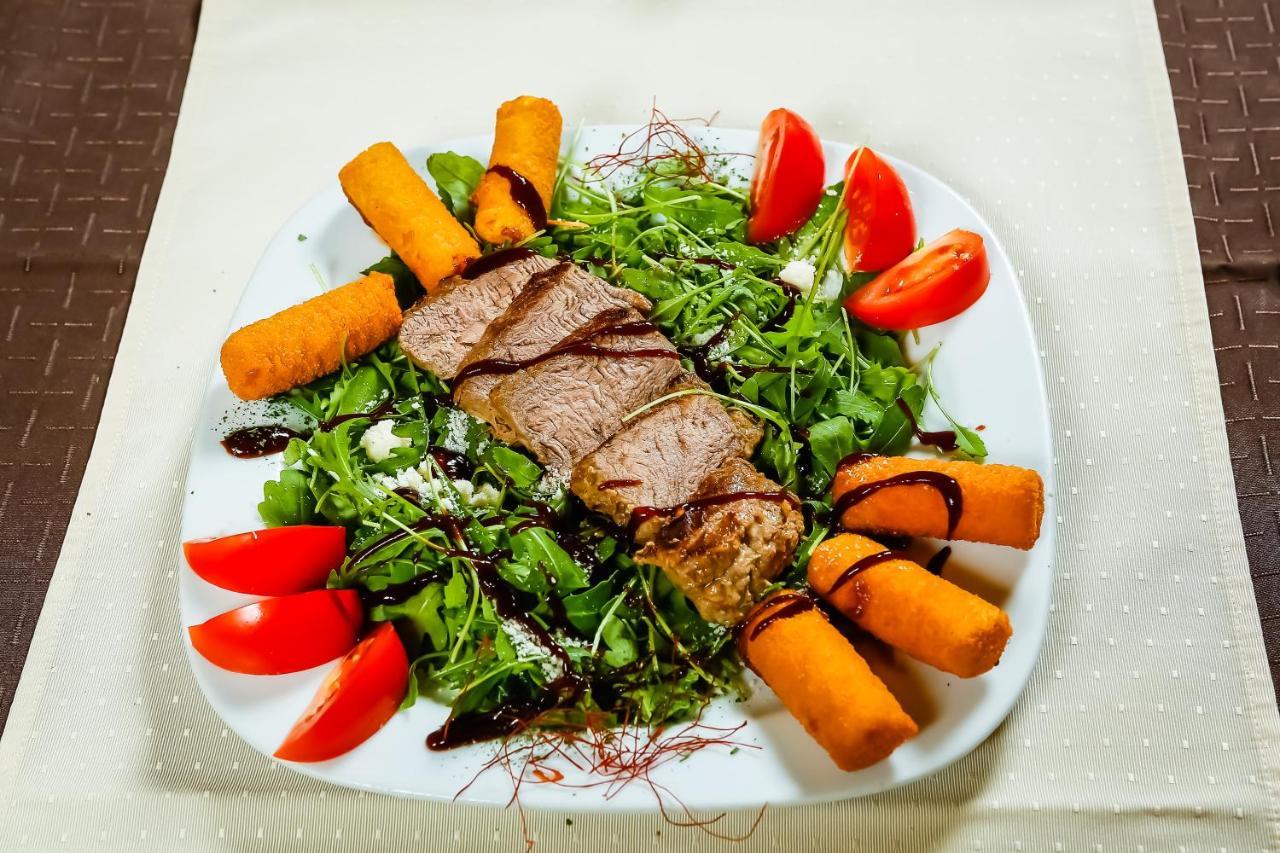 Bed and Breakfast Gozmalom Etterem Es Panzio Körmend Zewnętrze zdjęcie